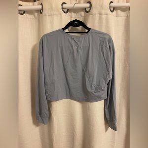 Lululemon cropped long sleeve, good material
